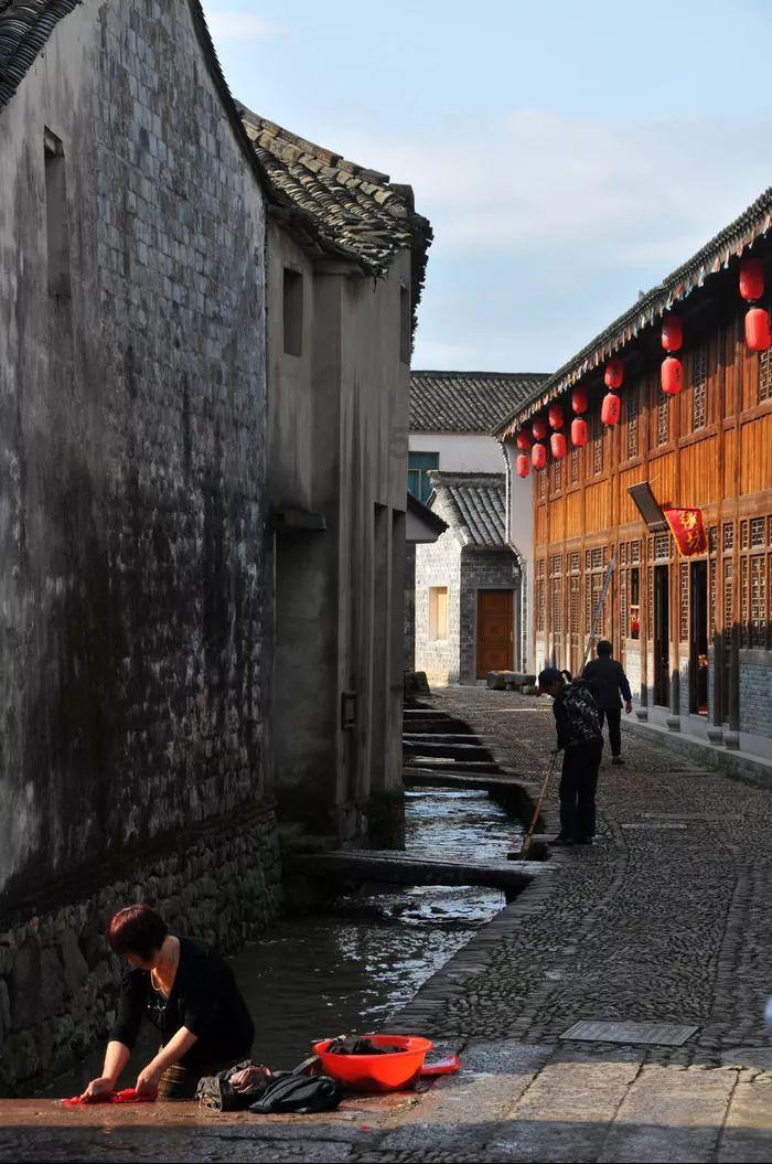 华测导航：董事长赵延平拟以3000万至5000万元增持股份